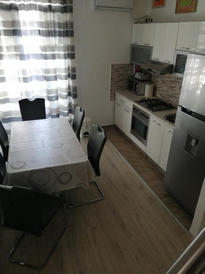 Centar Njivice Daire Dış mekan fotoğraf
