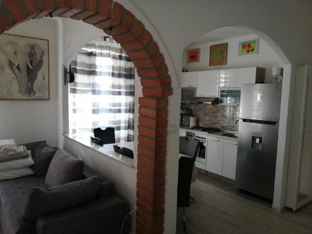 Centar Njivice Daire Dış mekan fotoğraf