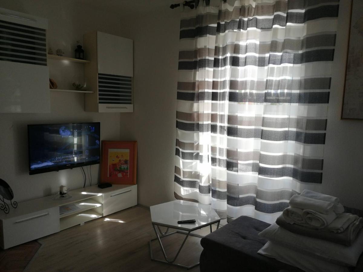 Centar Njivice Daire Dış mekan fotoğraf