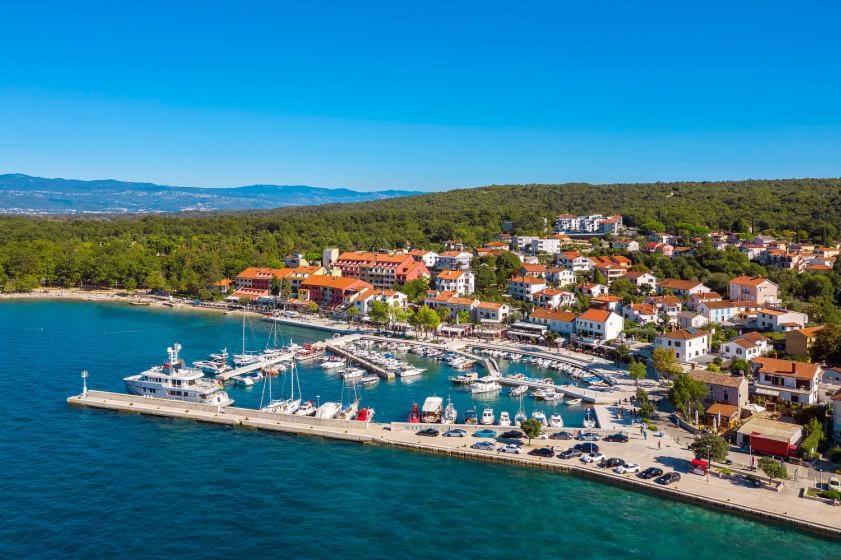 Centar Njivice Daire Dış mekan fotoğraf